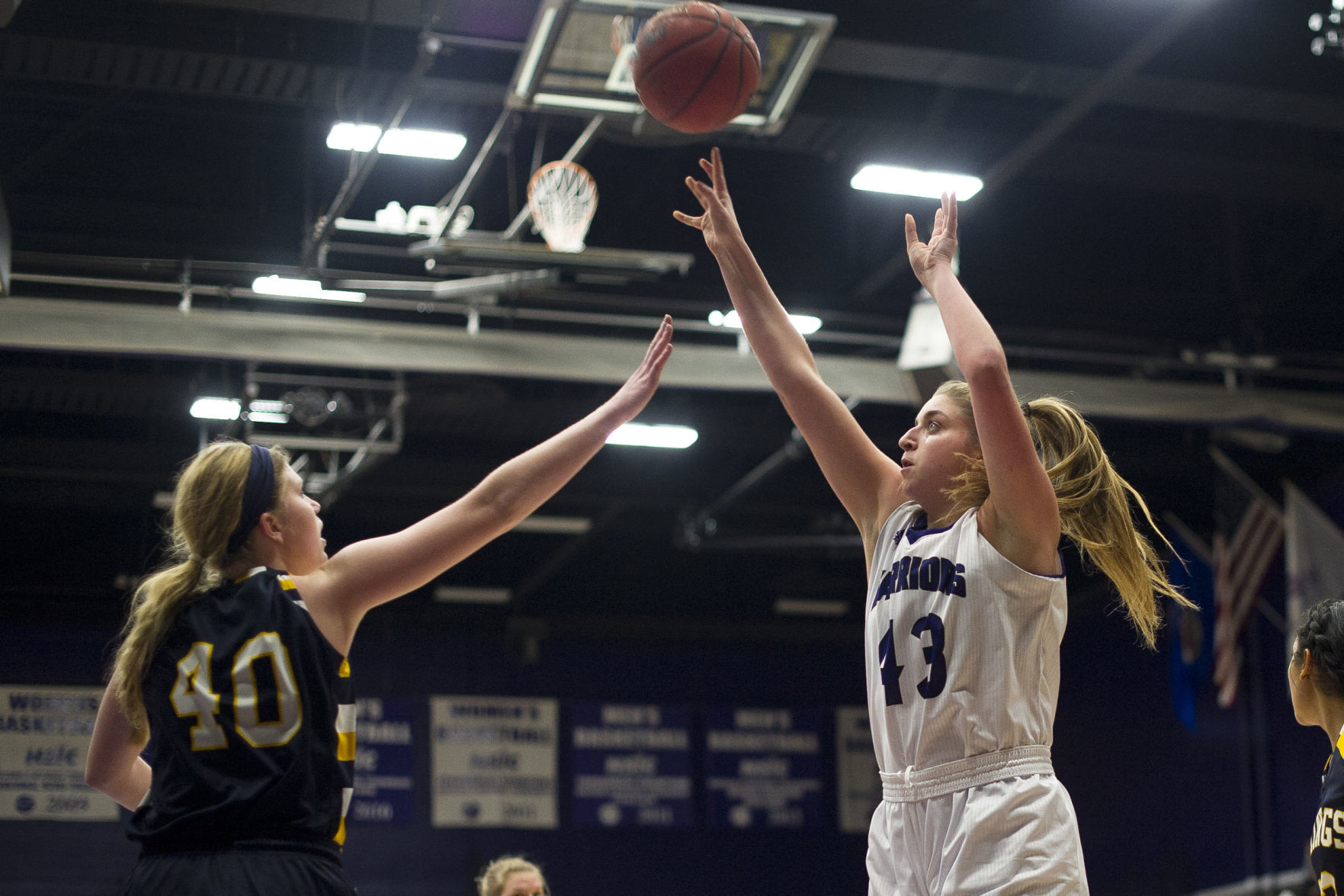 WSU v. Augustana 03